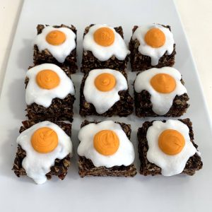 Vegan Cream Egg Flapjack